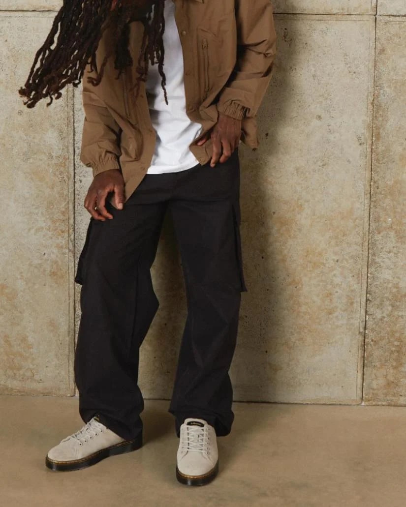 Dr Martens★DANTE SUEDE★6ホール★WARM STONE BRONX SUEDE Dr. Martens Dante - Warm Stone Bronx Suede – TrueGritNZ